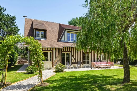 Luxury home in Tourgeville, Calvados