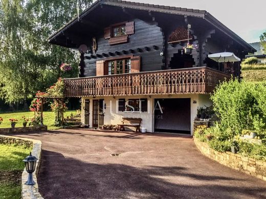 Luxus-Haus in Marignier, Haute-Savoie