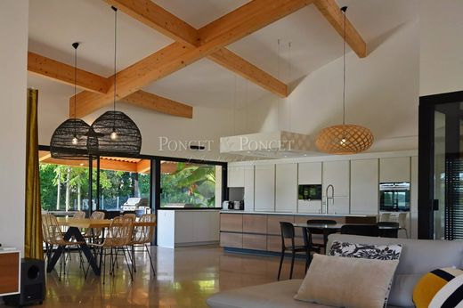 Casa di lusso a Saint-Gély-du-Fesc, Hérault