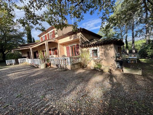 ﻓﻴﻼ ﻓﻲ Figanières, Var