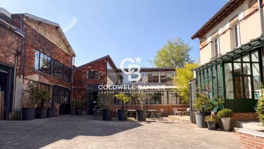 Luxury home in Pantin, Seine-Saint-Denis