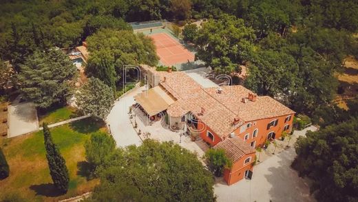 Rustik ya da çiftlik Besse-sur-Issole, Var