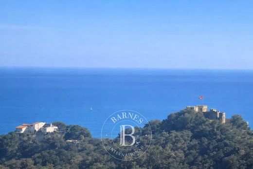 Teren w Villefranche-sur-Mer, Alpes-Maritimes