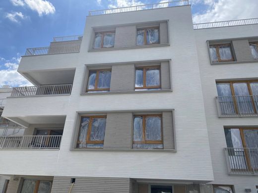 Piso / Apartamento en Vanves, Altos de Sena