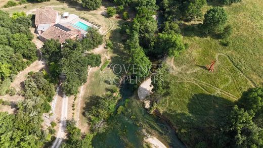 Hotel in Châteauvert, Var