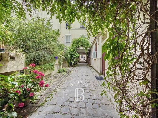 Apartment / Etagenwohnung in Saint-Germain, Odéon, Monnaie, Paris