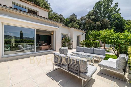 Villa in La Colle-sur-Loup, Alpes-Maritimes