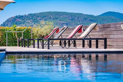 Apartamento - Mandelieu-la-Napoule, Alpes Marítimos