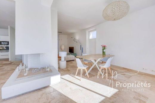 Luxury home in Bormes-les-Mimosas, Var