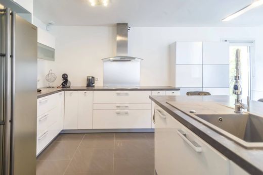 Luxe woning in Lugrin, Haute-Savoie