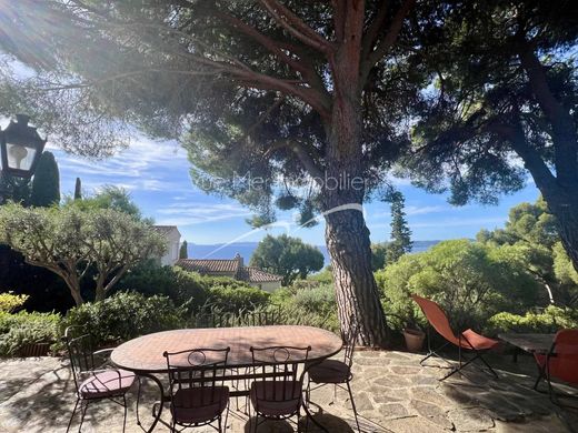Luksusowy dom w Le Lavandou, Var