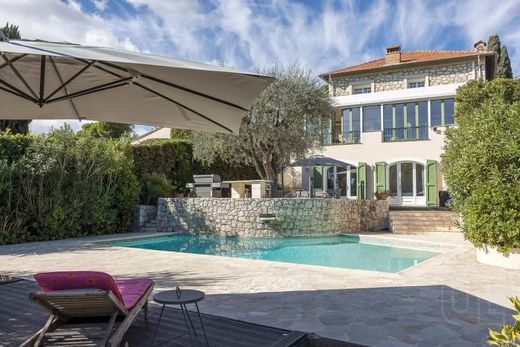 Cagnes-sur-Mer, Alpes-Maritimesのヴィラ