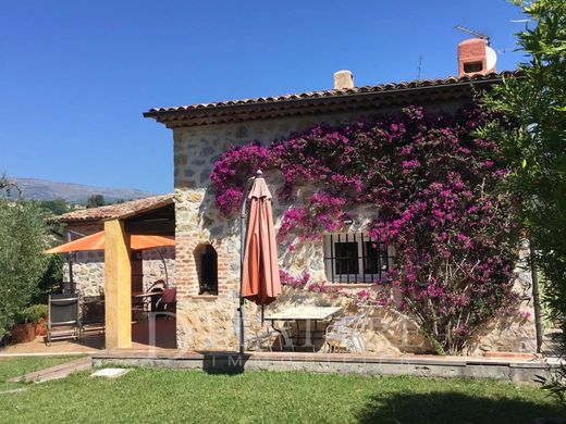 Luxury home in Le Rouret, Alpes-Maritimes