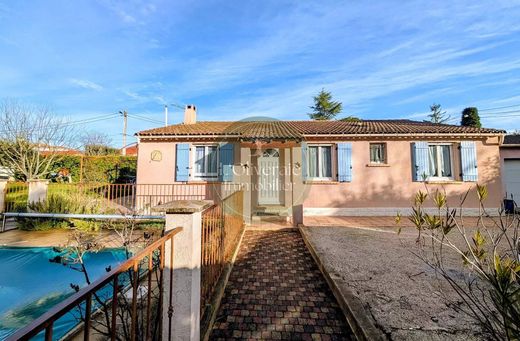 Luxury home in La Bouilladisse, Bouches-du-Rhône