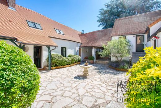 Luxus-Haus in Moisson, Yvelines