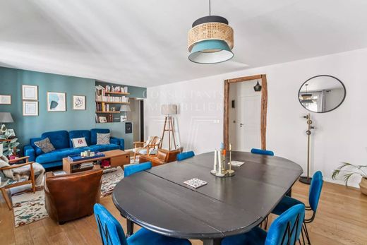 Apartment in La Muette, Auteuil, Porte Dauphine, Paris