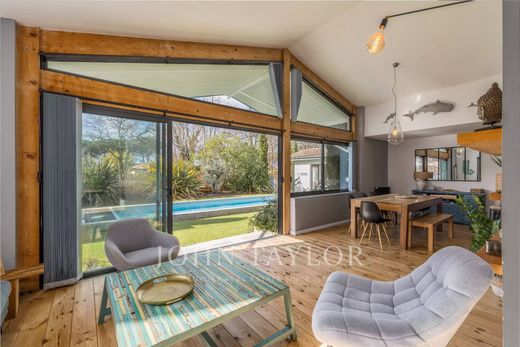 Luxury home in Andernos-les-Bains, Gironde