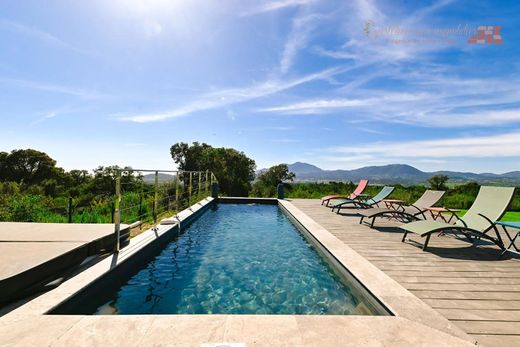 Luxe woning in Bastelicaccia, South Corsica