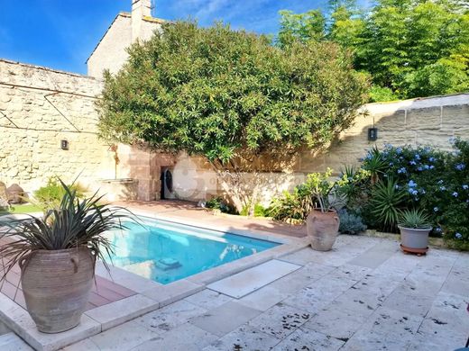 Luxe woning in Fontvieille, Bouches-du-Rhône