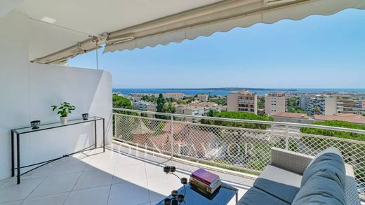 아파트 / 칸, Alpes-Maritimes