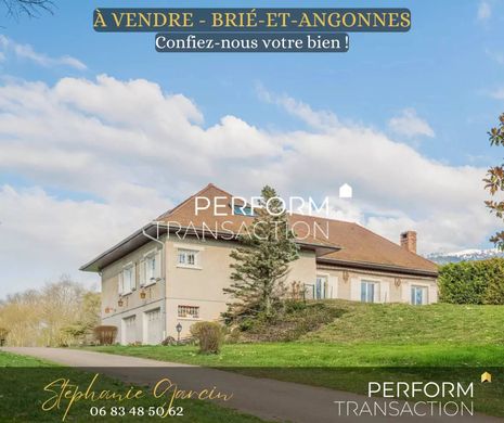 Luxury home in Brié-et-Angonnes, Isère