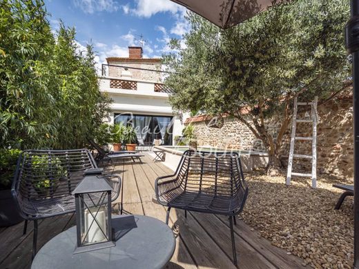 Albergo a Thuir, Pirenei Orientali