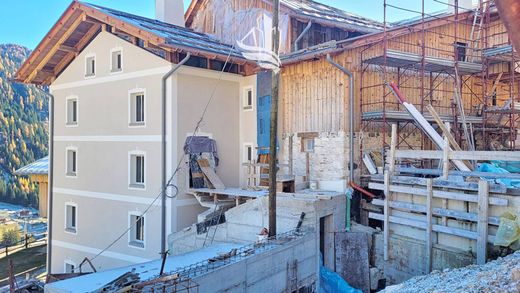 Apartment in San Giovanni di Fassa-Sèn Jan, Trento