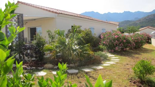 Villa in Calenzana, Haute-Corse