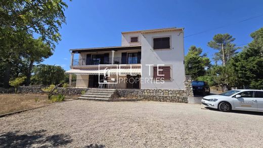 Appartement in Mouans-Sartoux, Alpes-Maritimes