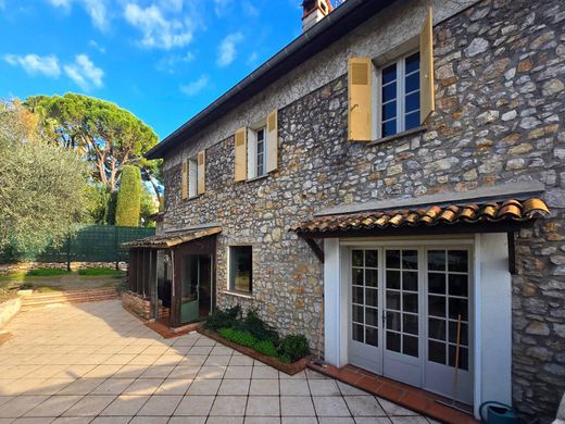 Villa a Cannes, Alpi Marittime