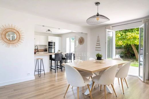 منزل ﻓﻲ Orgeval, Yvelines