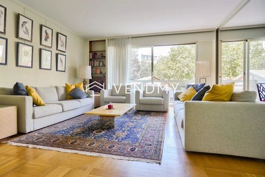 Apartament w La Muette, Auteuil, Porte Dauphine, Paris