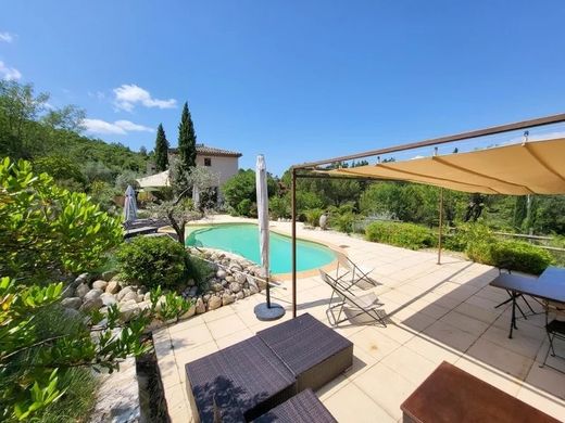 Maison de luxe à Les Vans, Ardèche