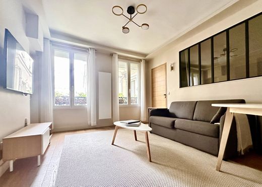 Appartamento a Temple, Rambuteau – Francs Bourgeois, Réaumur, Parigi