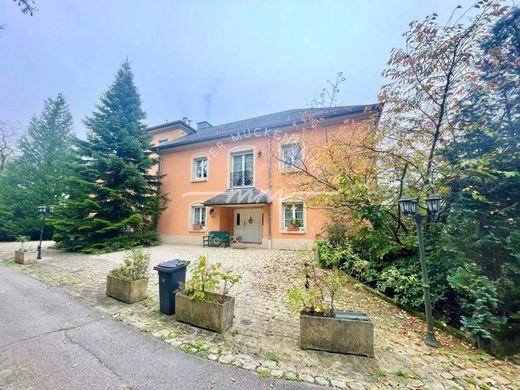 Maison de luxe à Niederanven, Canton de Luxembourg