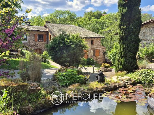 Luxury home in Pélussin, Loire
