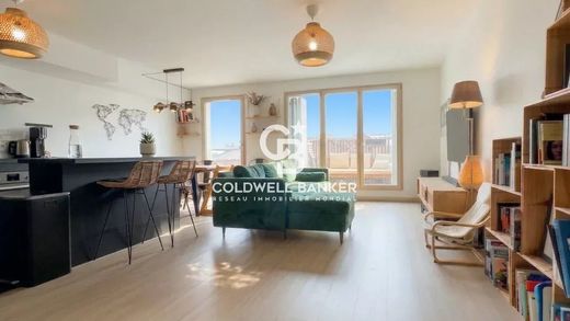 Apartment in Pantin, Seine-Saint-Denis