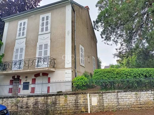 호화 저택 / Cheilly-lès-Maranges, Saône-et-Loire