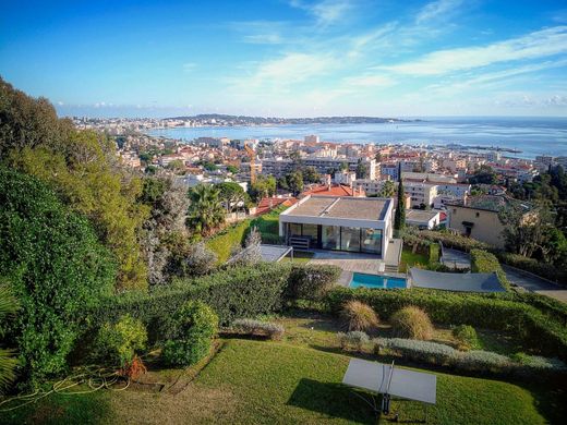 Villa in Golfe-Juan, Alpes-Maritimes