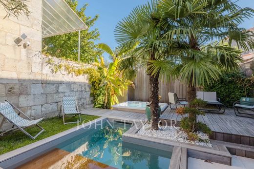 Luxury home in Bordeaux, Gironde