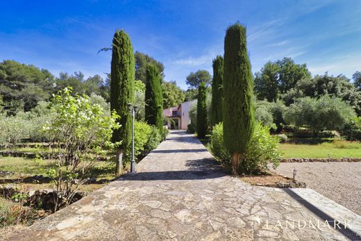 Вилла, Saint-Cézaire-sur-Siagne, Alpes-Maritimes