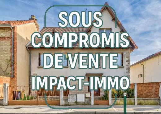 منزل ﻓﻲ Colombes, Hauts-de-Seine