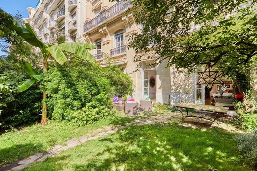 Piso / Apartamento en Neuilly-sur-Seine, Altos de Sena