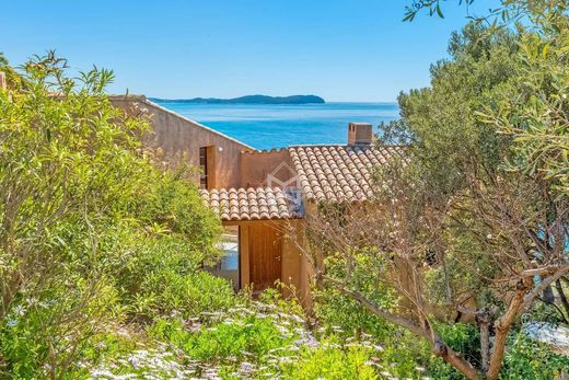 Casa de lujo en Carqueiranne, Var