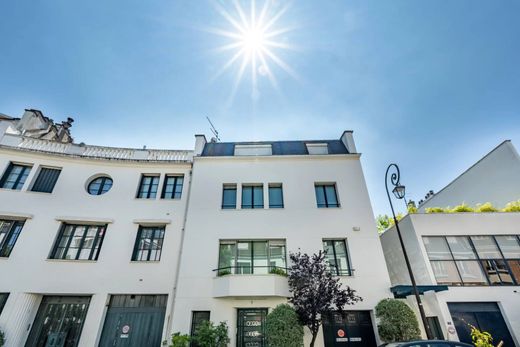 منزل ﻓﻲ Boulogne-Billancourt, Hauts-de-Seine