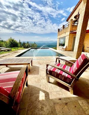 Casa de luxo - Tanneron, Var