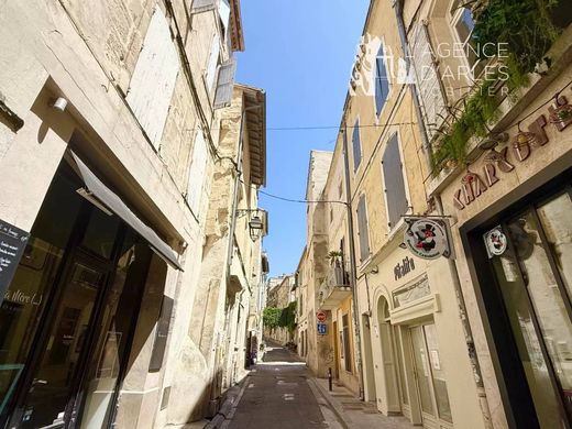 公寓楼  Arles, Bouches-du-Rhône