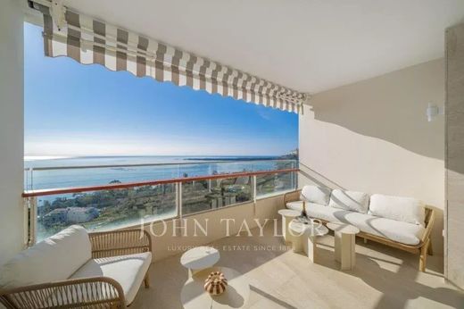 Apartment in Vallauris, Alpes-Maritimes