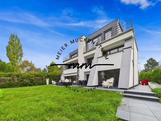 Casa di lusso a Olm, Canton de Luxembourg