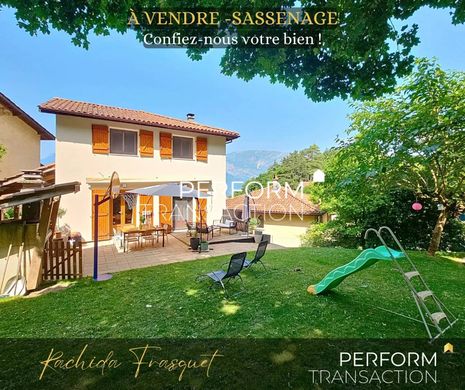 Maison de luxe à Sassenage, Isère